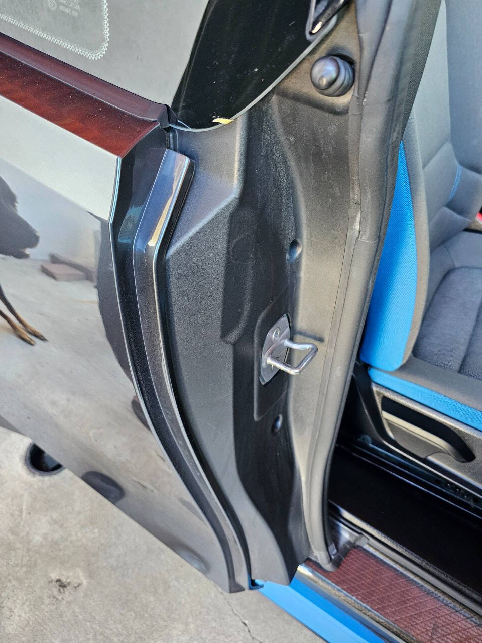 2017 BMW i3 37