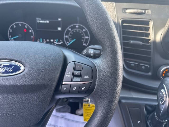 2025 Ford Transit 250