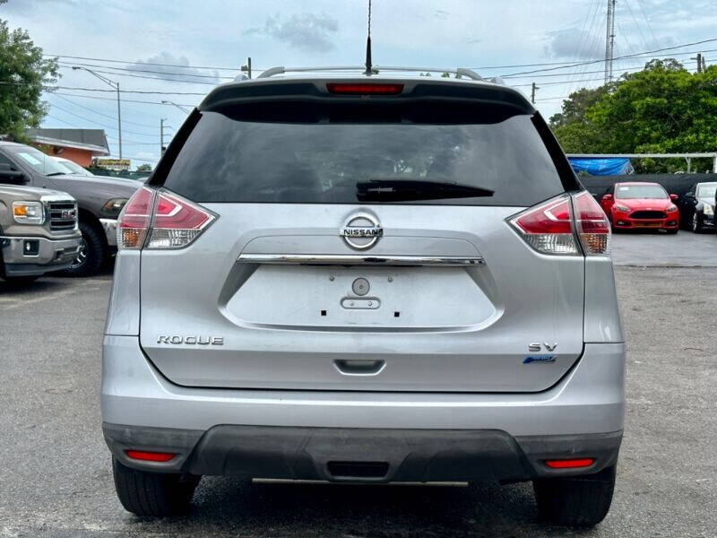 2014 Nissan Rogue  - $16,995