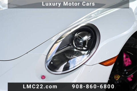 2017 Porsche 911 Carrera