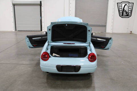 2003 Ford Thunderbird