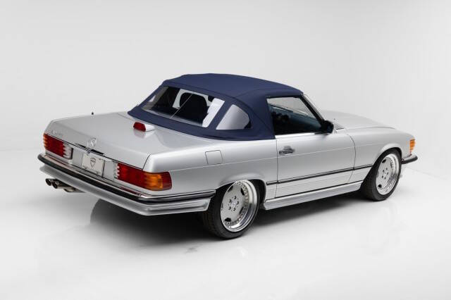 1986 Mercedes-Benz 560-Class 560 SL