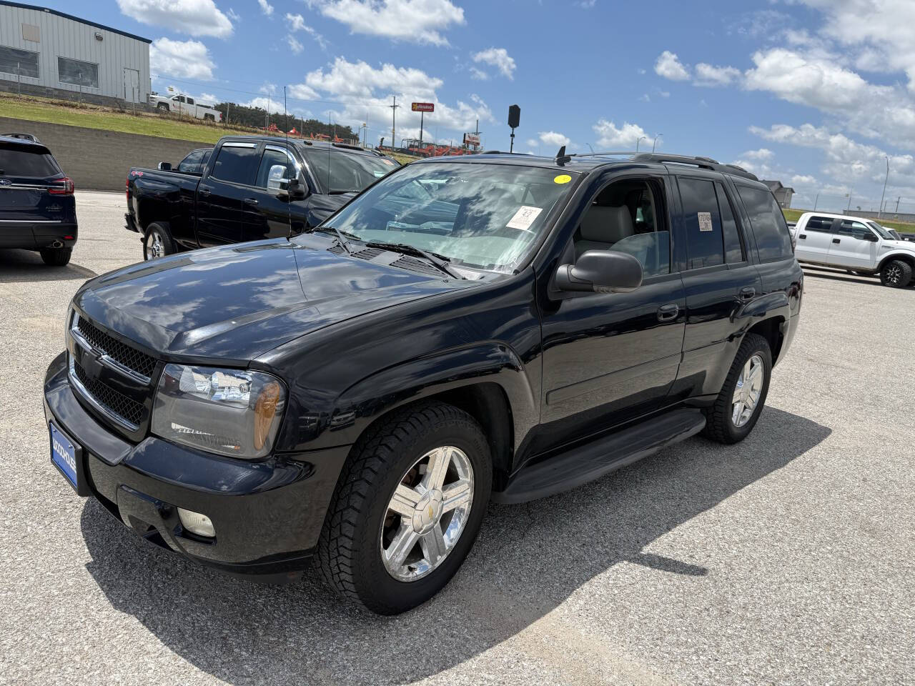 Black 2008 Chevrolet TrailBlazer LT2 4x4 LT2 4dr SUV 1