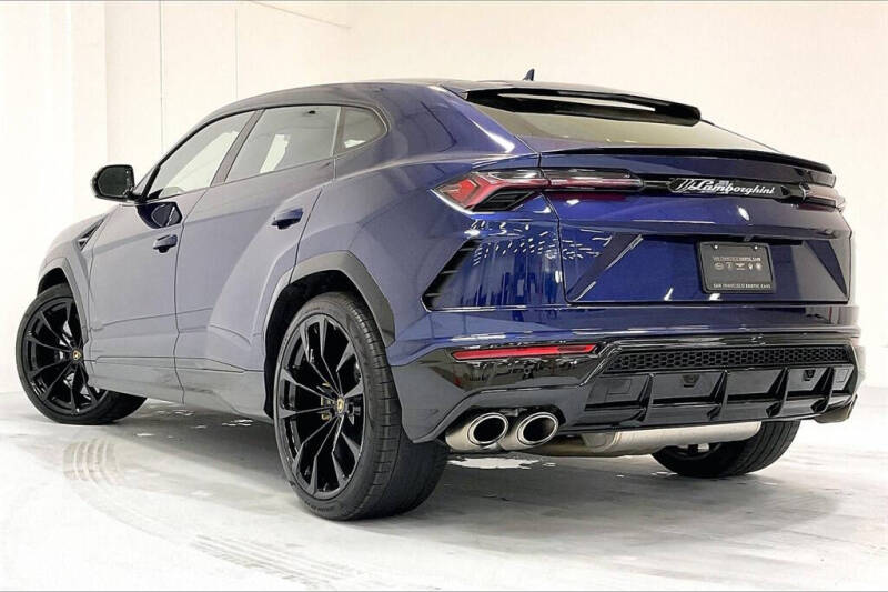 2021 Lamborghini Urus