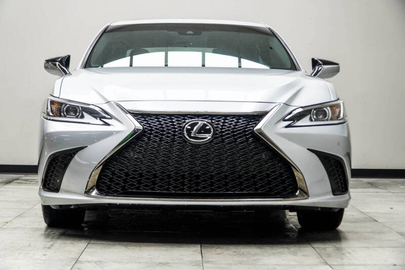 2024 Lexus ES 350 F SPORT Handling