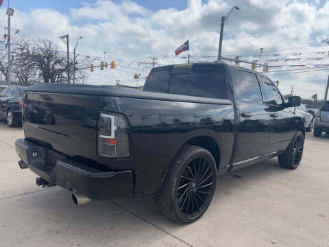 2012 RAM 1500 SLT