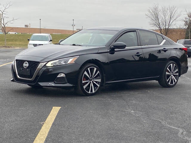 2019 Nissan Altima for sale at Ideal Cars LLC in Skokie, IL