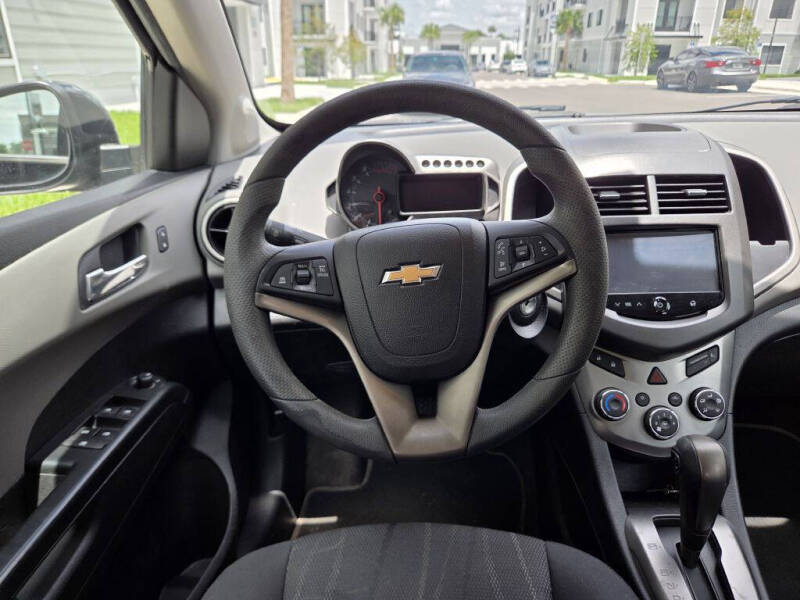 2016 Chevrolet Sonic LT Auto