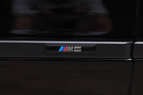 2002 BMW M5