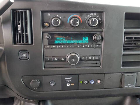 2023 Chevrolet Express 2500