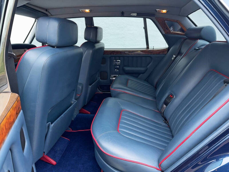 1993 Bentley Brooklands - Photo 37