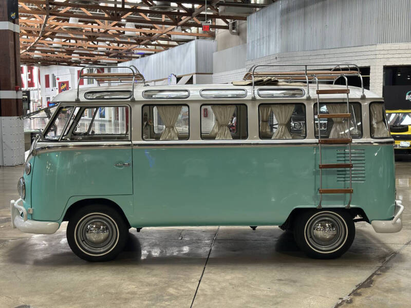 1972 Volkswagen Bus