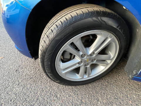 2017 Chevrolet Cruze LT Auto