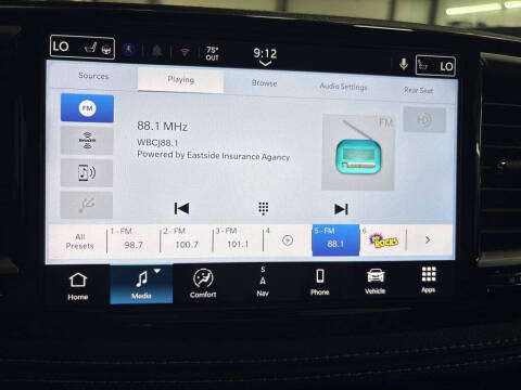 2026 Chrysler Pacifica Select