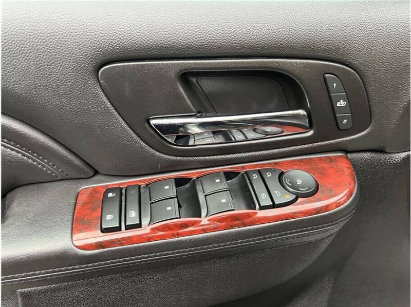 2013 Cadillac Escalade ESV Premium