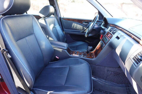 2001 Mercedes-Benz E-Class E 320