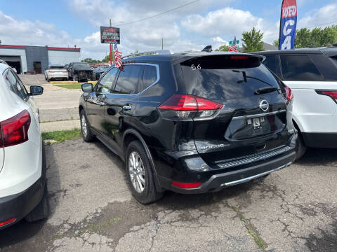 2020 Nissan Rogue SV