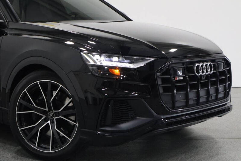 2023 Audi SQ8 4.0T quattro Premium Plus