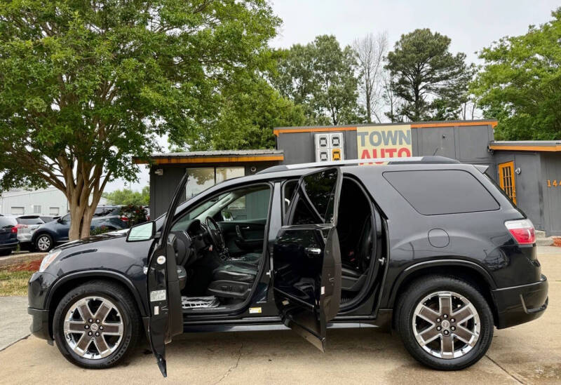 2011 GMC Acadia Denali