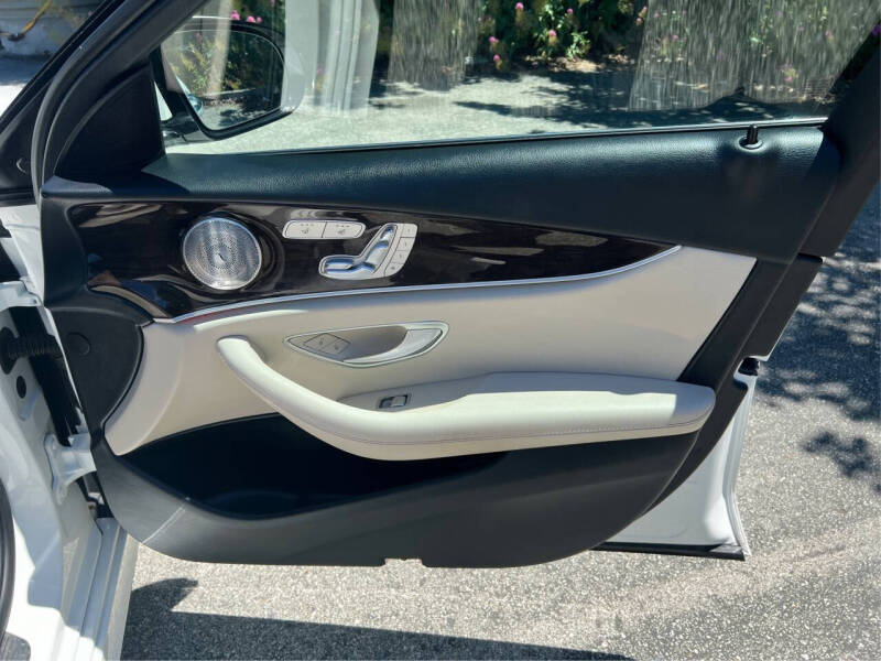 2017 Mercedes-Benz E-Class E 300