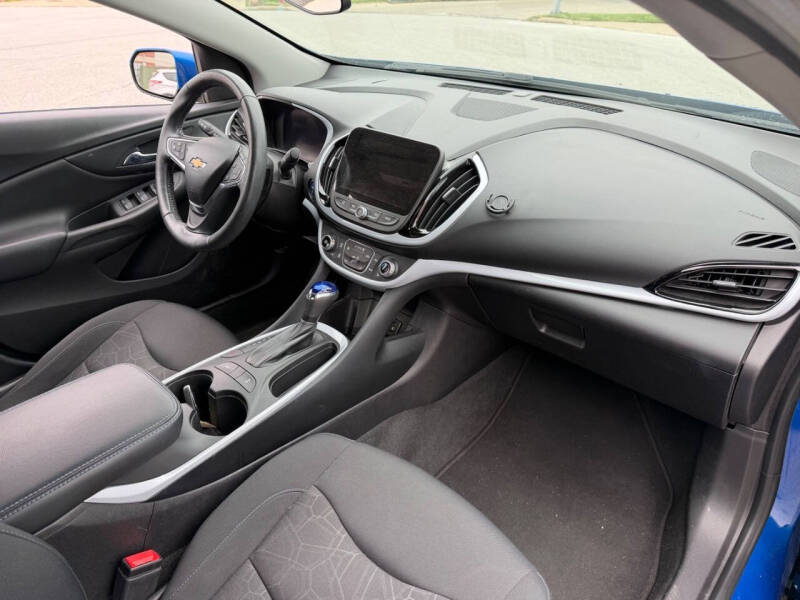 2017 Chevrolet Volt LT