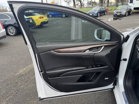 2017 Cadillac XTS Luxury