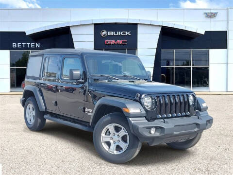 2021 Jeep Wrangler Unlimited for sale at Betten Pre-owned Twin Lake in Twin Lake MI