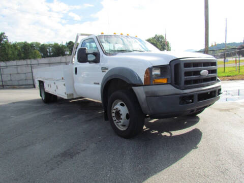 2006 Ford F-450 Super Duty for sale at Hibriten Auto Mart in Lenoir NC