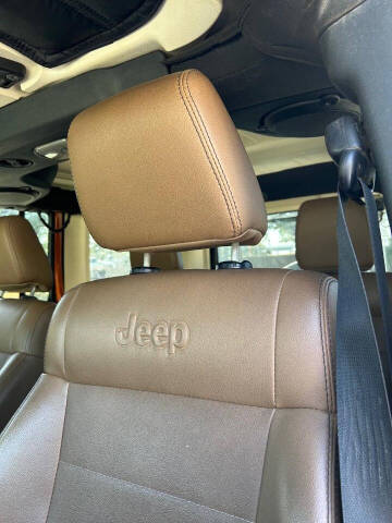 2011 Jeep Wrangler Unlimited Rubicon