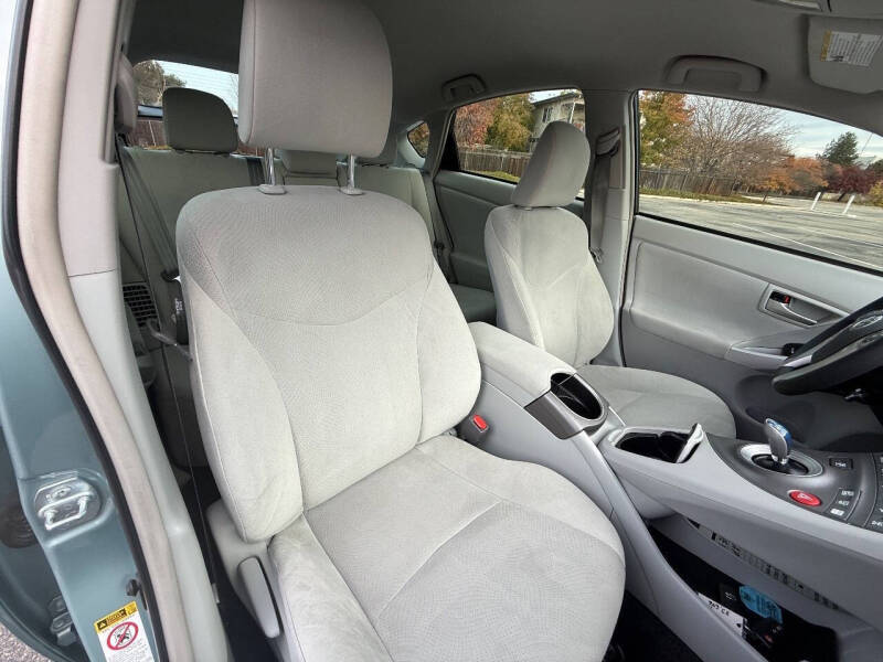 2015 Toyota Prius Two