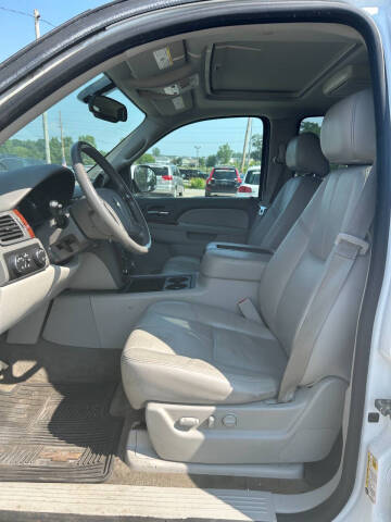 2013 Chevrolet Suburban LT
