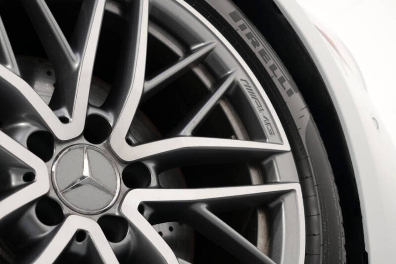 2025 Mercedes-Benz C-Class AMG C 63 S E Performance