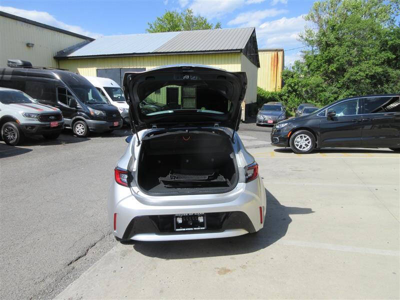 2023 Toyota Corolla Hatchback SE