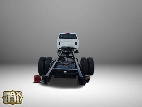 2023 Chevrolet Silverado 6500HD