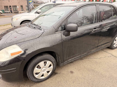 2009 Nissan Versa 1.6 Base