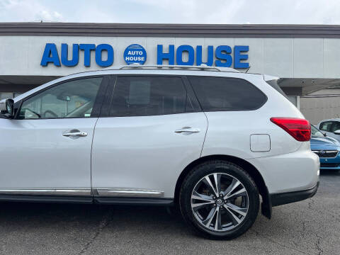 2018 Nissan Pathfinder Platinum