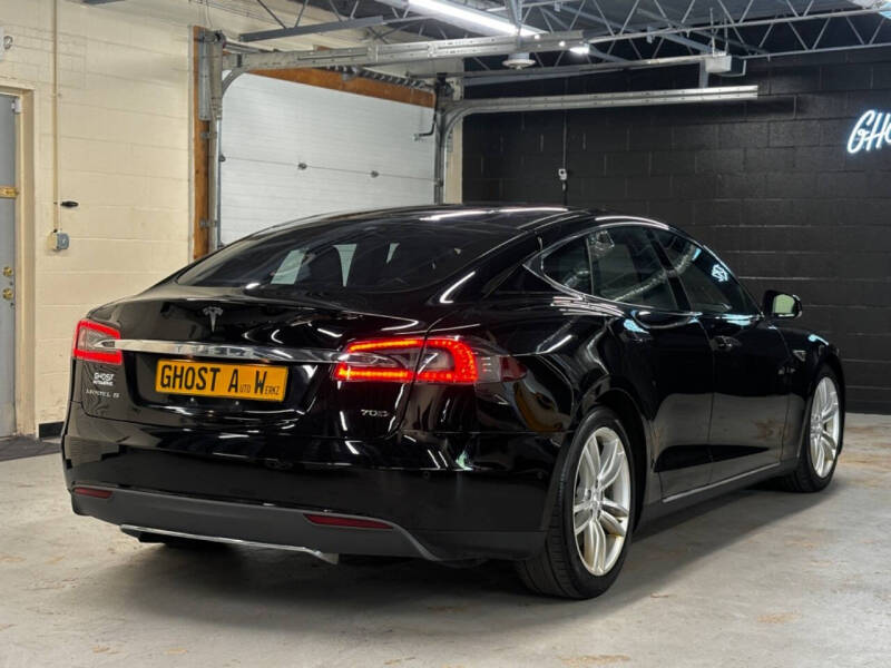 2015 Tesla Model S 70D