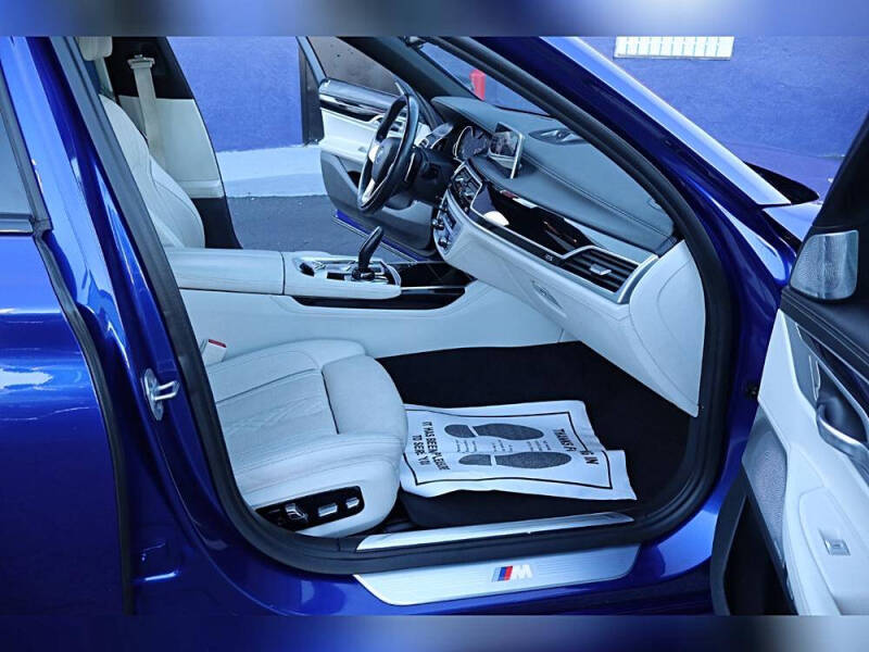 2018 BMW 7 Series 750i