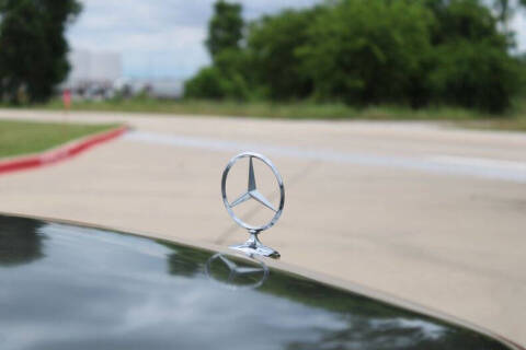 1976 Mercedes-Benz 300-Class