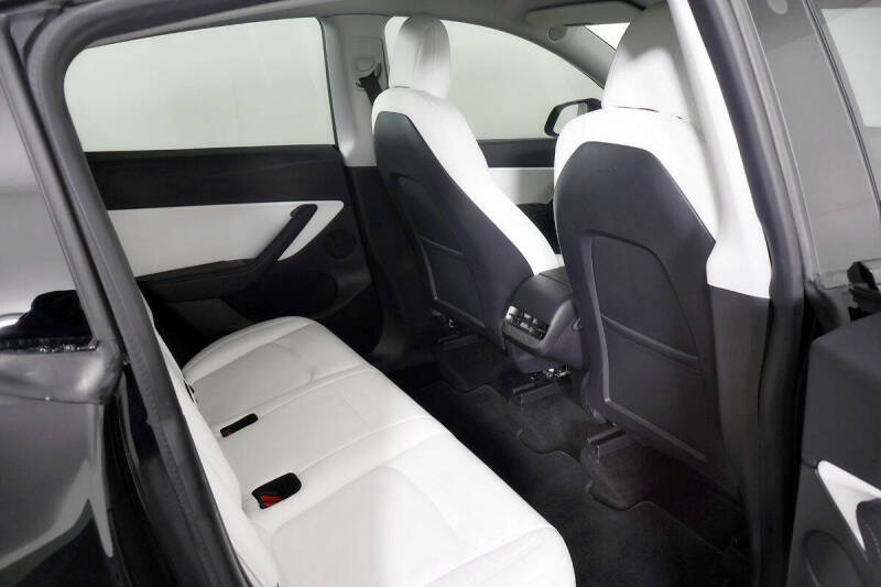 2021 Tesla Model Y Standard Range