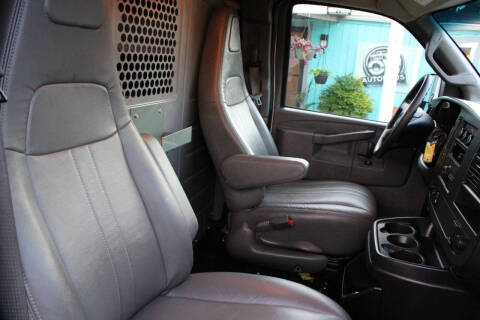 2017 Chevrolet Express 3500