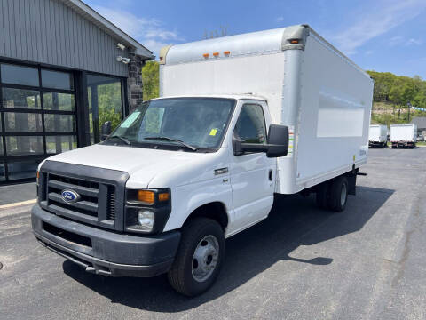 2015 Ford E-Series for sale at Advanced Fleet Management- Towaco in Towaco NJ