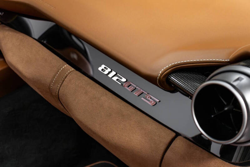 2021 Ferrari 812 GTS