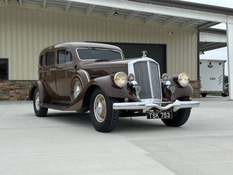 1934 Pierce-Arrow 1240A V12 Sedan