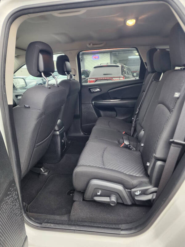 2018 Dodge Journey SE