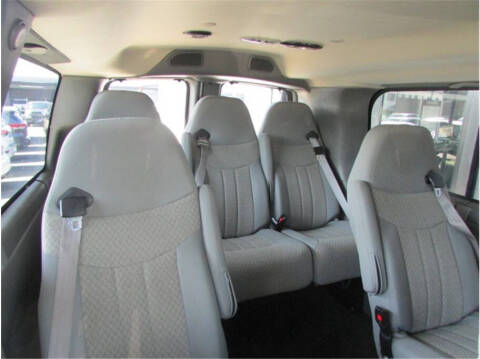 2017 Chevrolet Express LT 2500