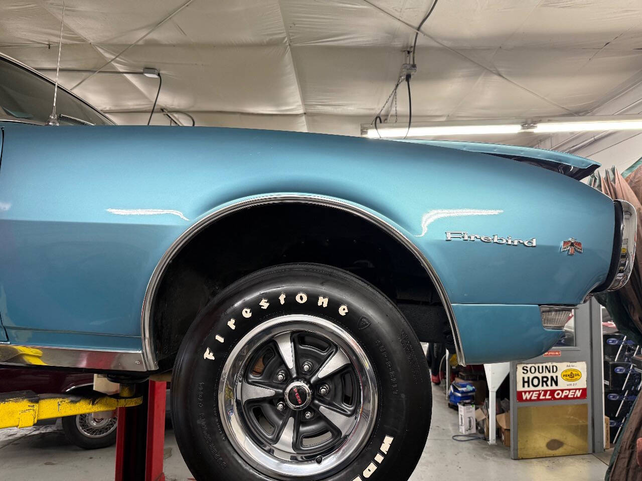 1968 Pontiac Firebird 145