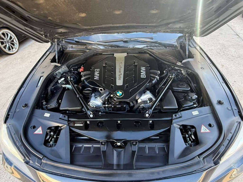 2012 BMW 7 Series 750Li