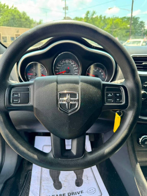 2013 Dodge Avenger SE