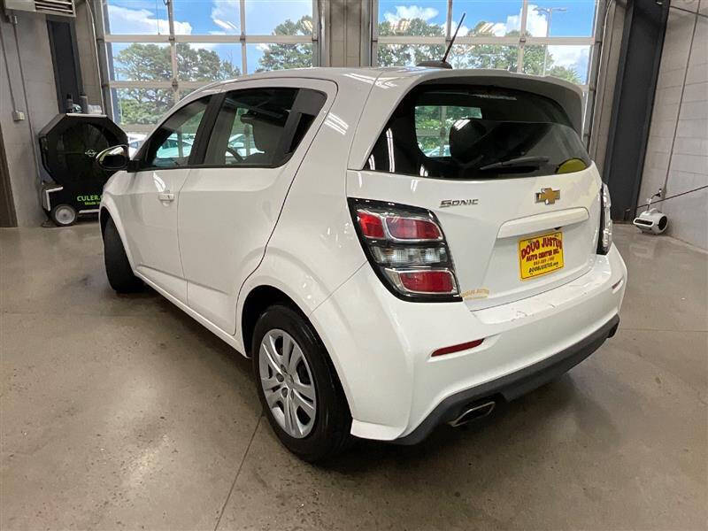 2017 Chevrolet Sonic LT Auto Fleet
